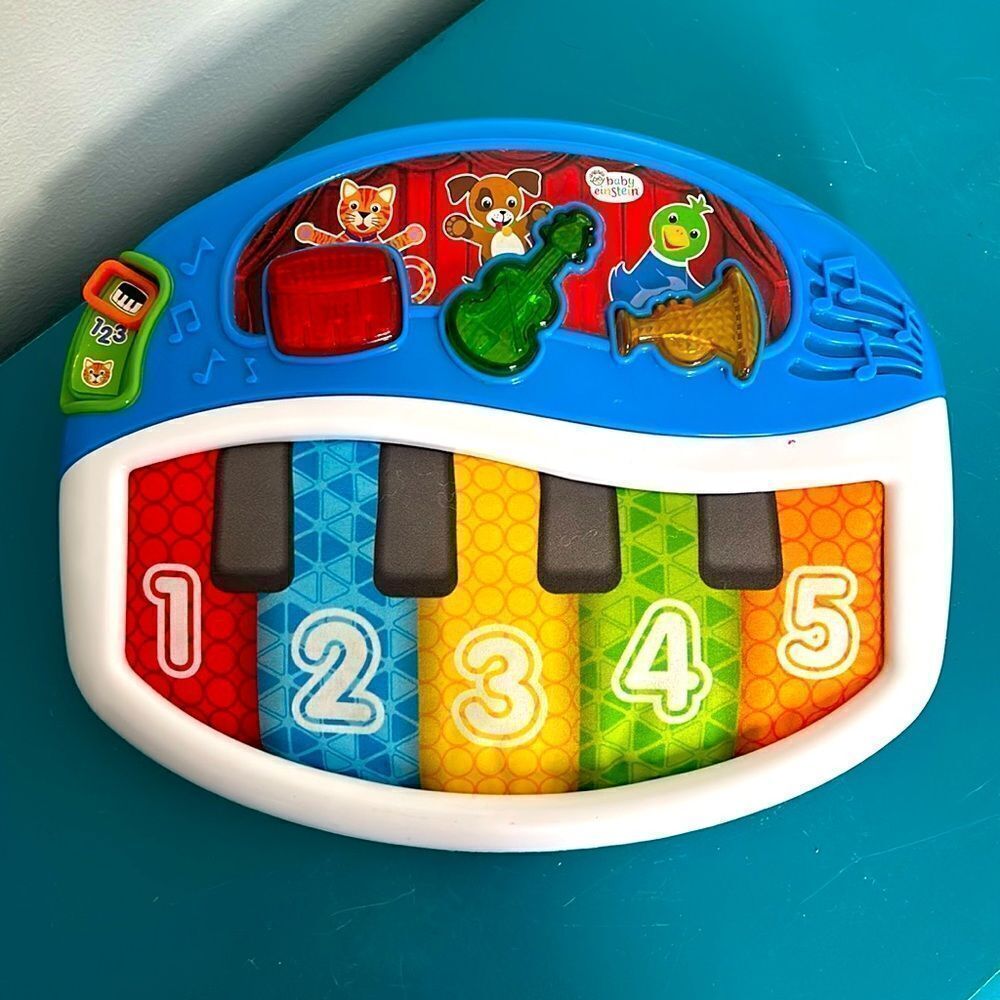 Baby Einstein Discover and Play Musical Piano Toy (3 Languages, Animal Sounds)